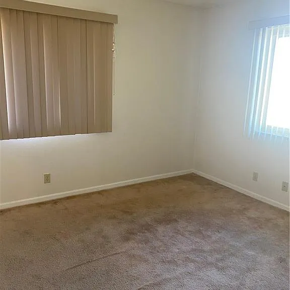 2032 Emerson Ave #2 — Photo 9