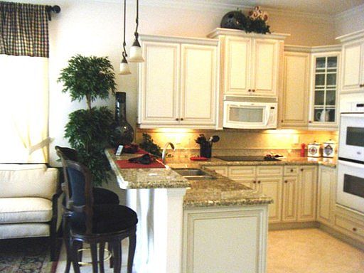 4th image of 2540 Bella Vista Cir Unit 104