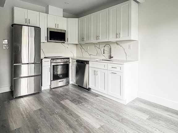 3rd image of 509 W 167th St #E2