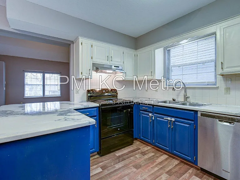 15811 E 20th St S — Photo 16