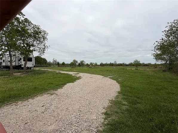 17523 Premium Dr, Hockley, TX 77447