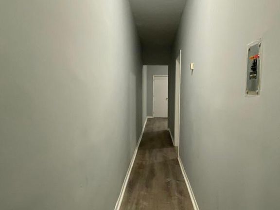 4th image of 1205 Broad St #14