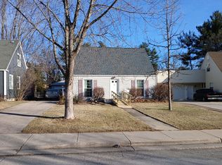 379 S Edison Ave, Elgin, IL 60123