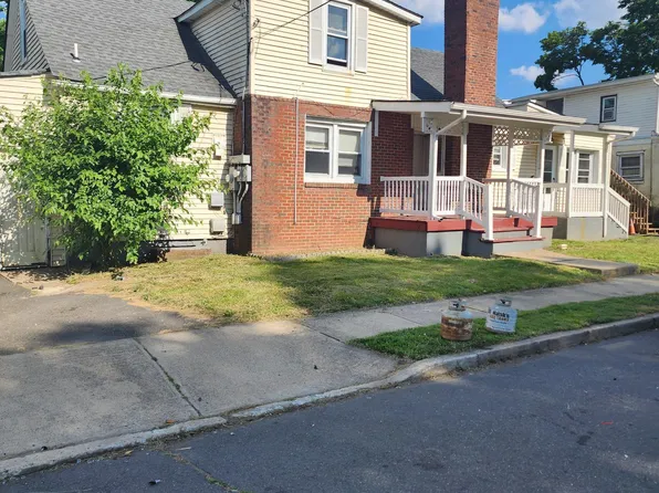 124 Robbins Ave, Ewing, NJ 08638