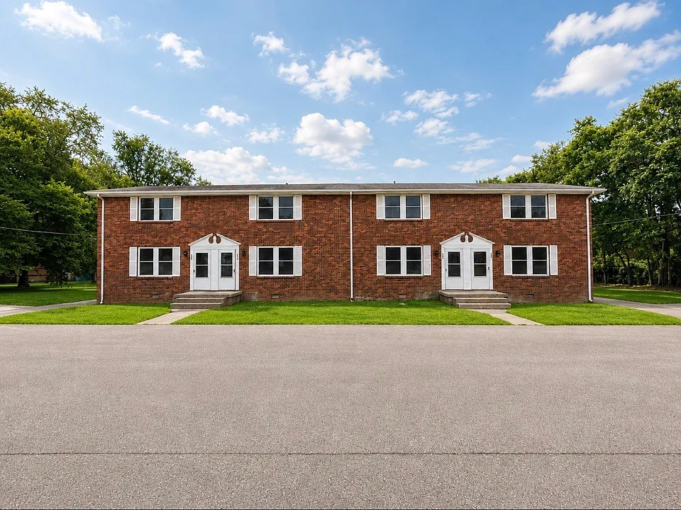 605 Bellevue Rd N
