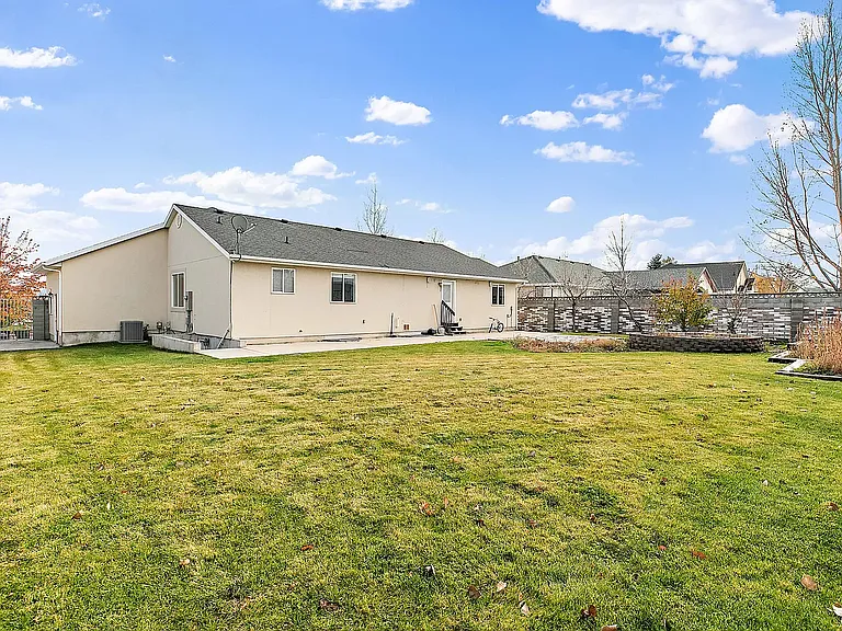 9362 S Wild Clover Ln — Photo 23