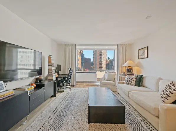 1965 Broadway image 3 of 9