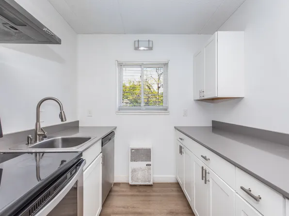 George Apartments - 625 3rd Street Southwest - 5