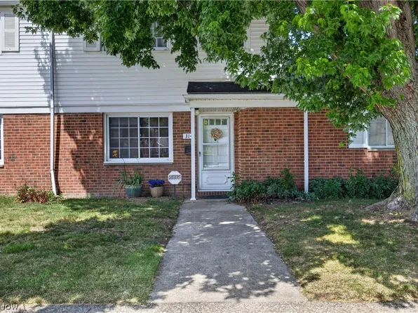 314 E 235th St, Euclid, OH 44123