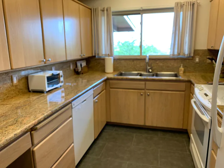 540 E Monaco Pl — Photo 10