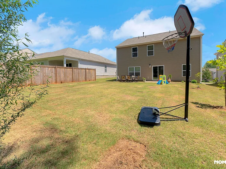 208 Kernow Ln — Photo 15