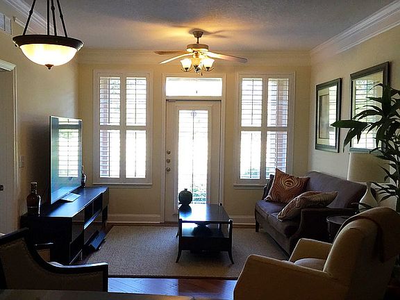 3rd image of 10435 Midtown Pkwy #138
