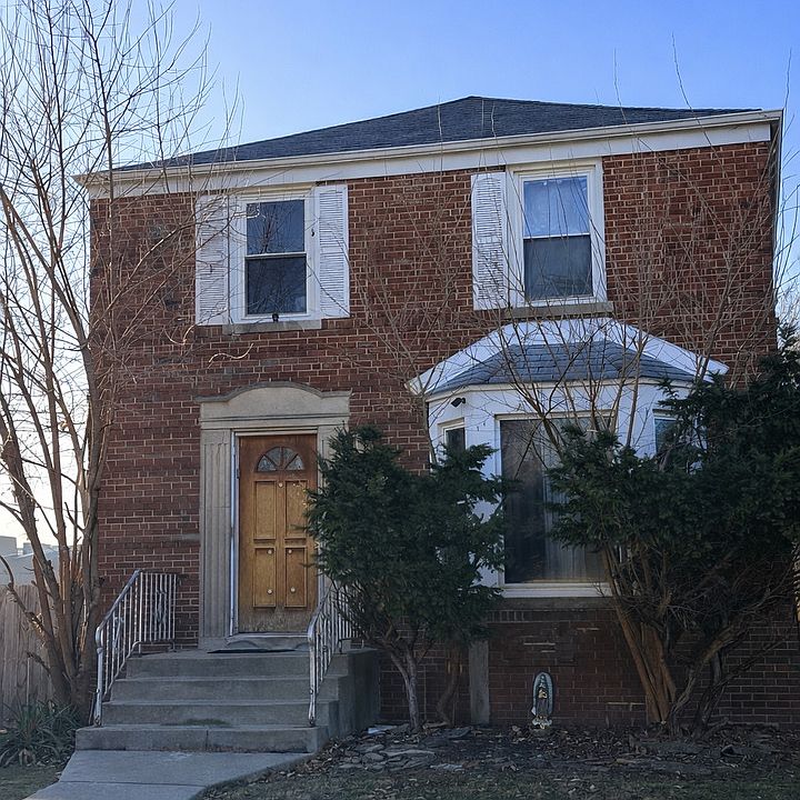 1st image of 2400 Haymond St