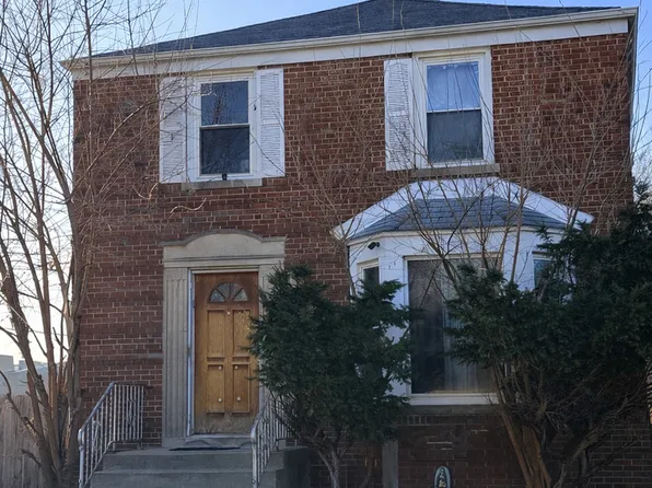 2400 Haymond St, River Grove, IL 60171