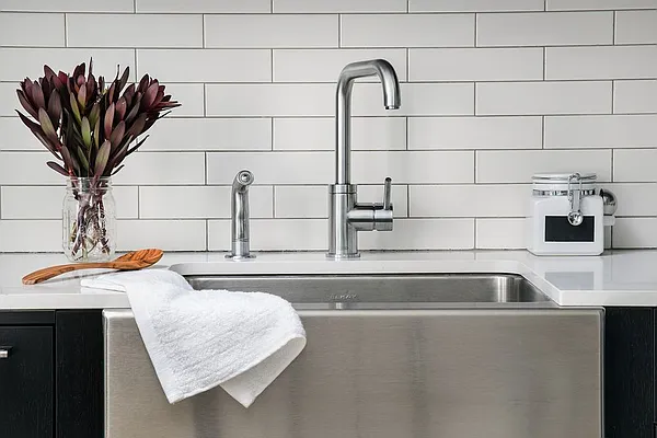 Rented by Bold Marketing | media 18