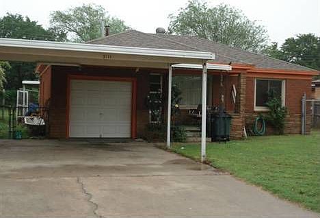 1st image of 3111 SE 19th St