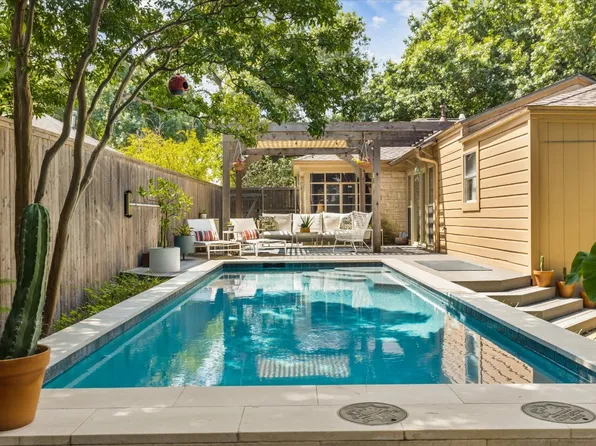 2235 Lawndale Dr, Dallas, TX 75211