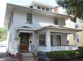 26 Winbourne Rd, Rochester, NY 14611