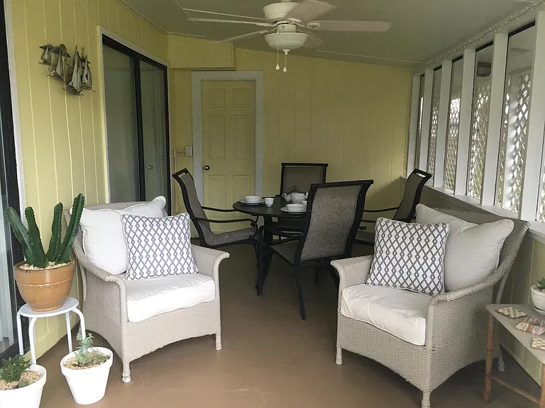 Screened Porch