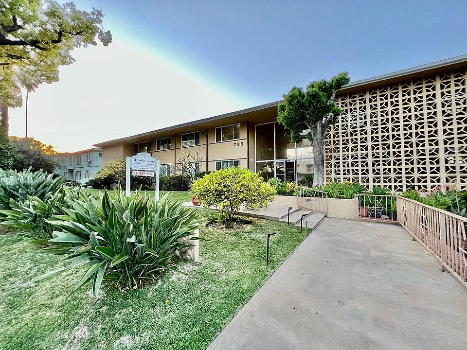 1st image of 739 Arcadia Ave