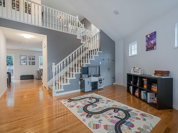 2nd image of 20265 94b Ave