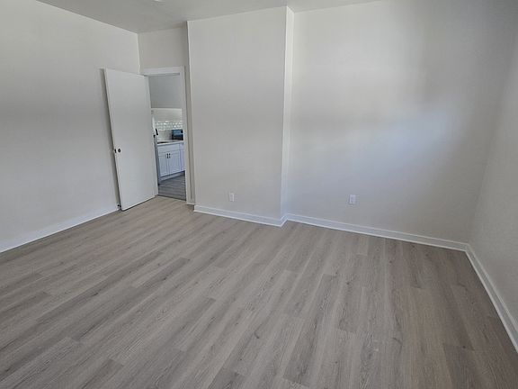5th image of 48 S Clinton St APT B