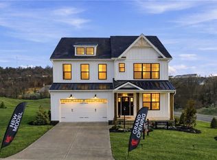 5002 Parkside Dr, Oakdale, PA 15071