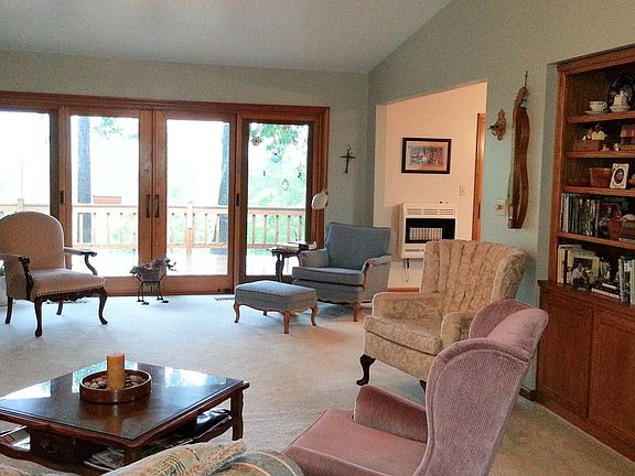 5th image of 511 Heritage Oaks Dr