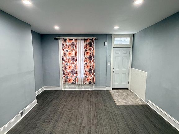 3rd image of 5150 Ogden St