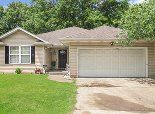 1631 N Burton Avenue, Springfield, MO 65803