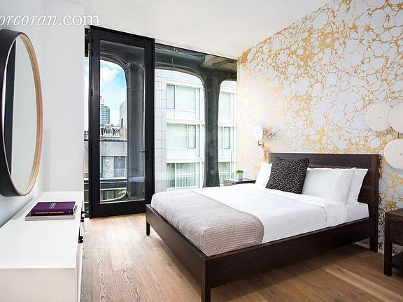 5th image of 325 W Broadway APT 5B