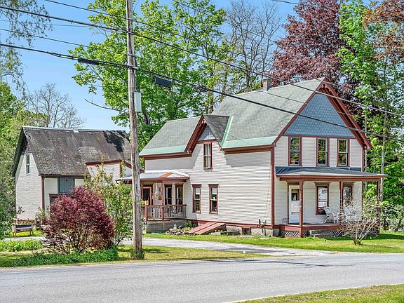 2nd image of 343 Sierra Lavin Road