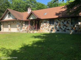81 Sunrise Ln, Albrightsville, PA 18210