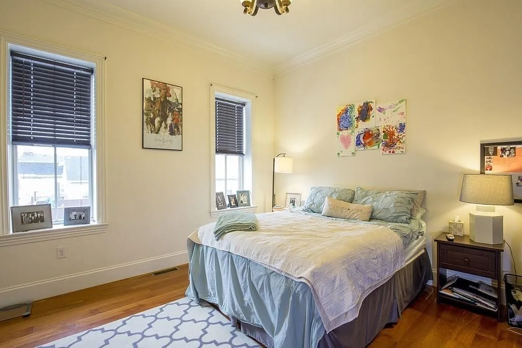8 Gates Street - 1 — Photo 2