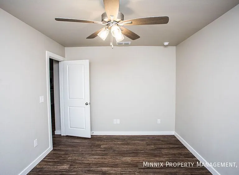 2150 Kirksey Ave — Photo 15