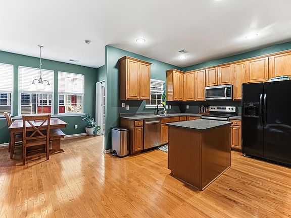 2nd image of 9038 Parlor Dr