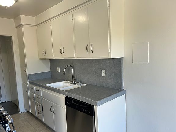 2nd image of 1333 S Bundy Dr APT 9
