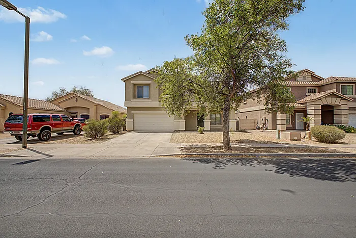 4 bed, 2.5 bath, 2494 sqft, $2,110 — Photo 1