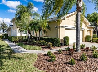 1209 Peterborough Cir, Sun City Center, FL 33573