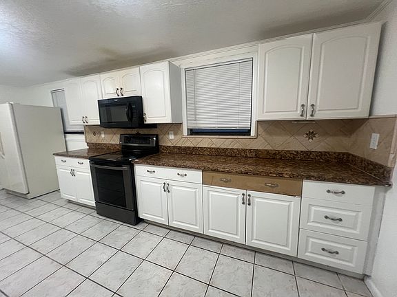 5th image of 607 Brockway Ave