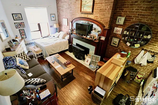 Rented by Spire Group | media 16