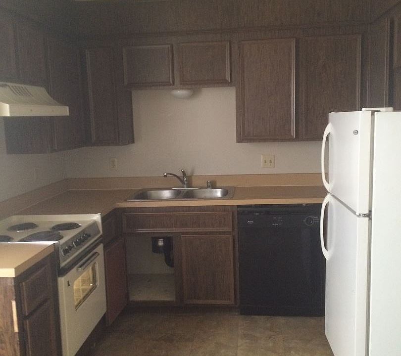 1st image of 6113 37th St APT A
