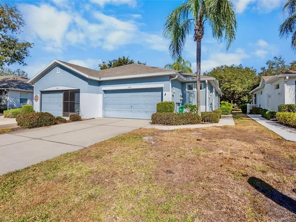 2169 Acadia Greens Dr, Sun City Center, FL 33573