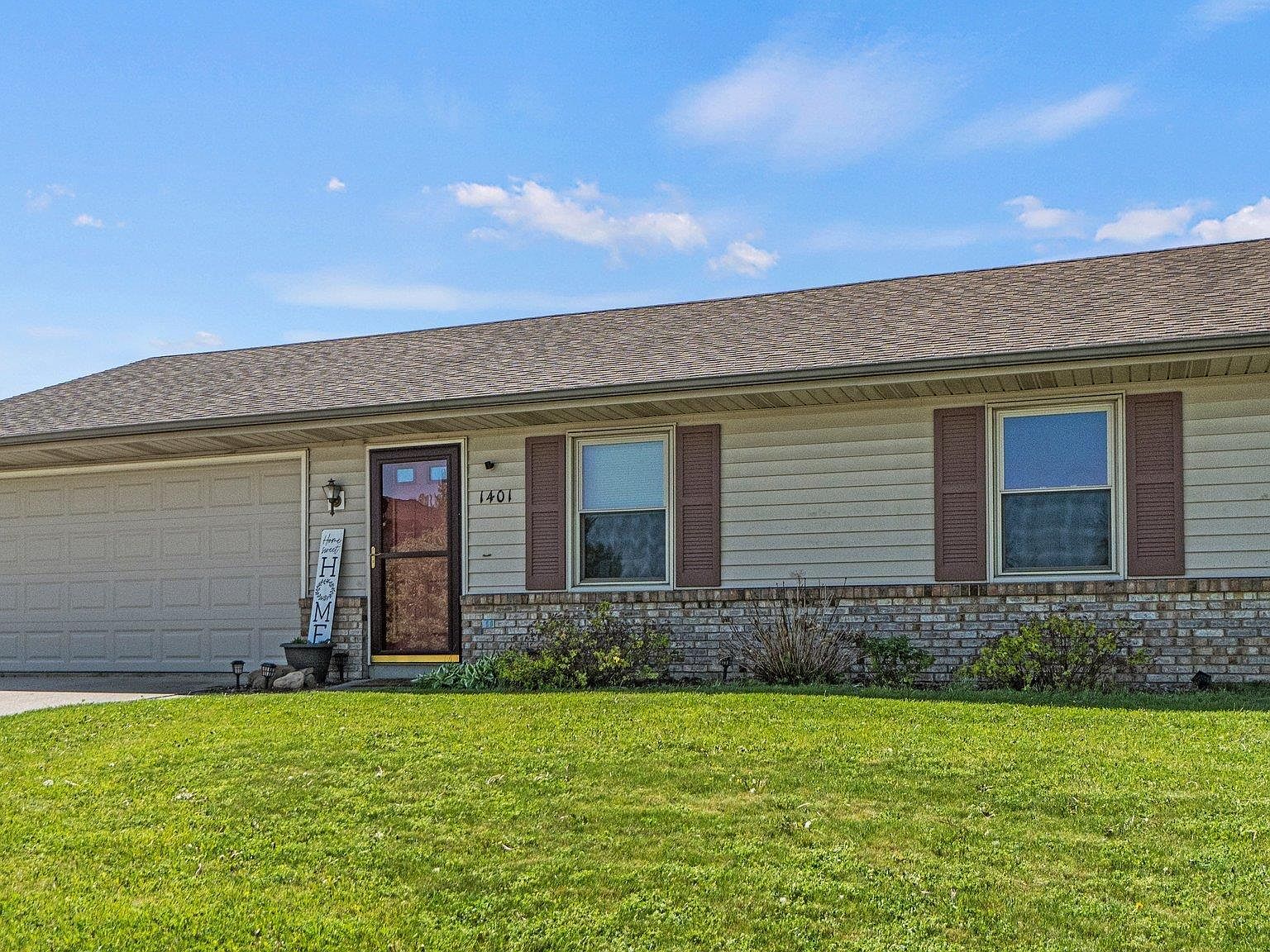 1401 Ashville Dr, Huntertown, IN 46748 Zillow