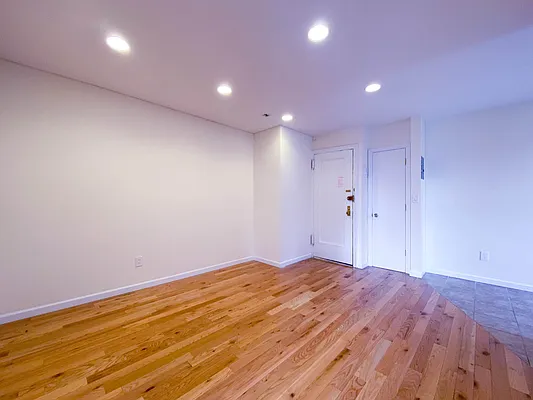 Rented by City Connections Realty | media 13