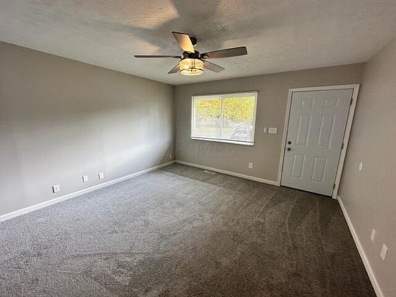 5th image of 3692 Batavia Ct