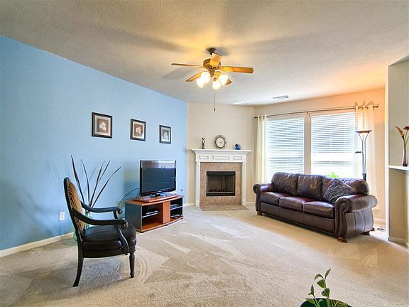 5th image of 15239 Olmstead Park Dr