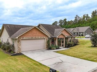 210 Madison Dr SW, Calhoun, GA 30701