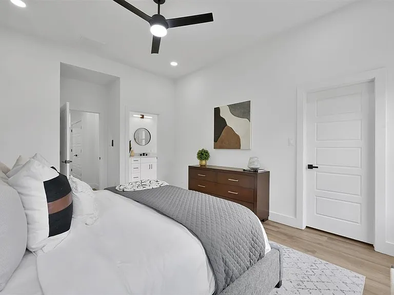 3334 Francis St #A — Photo 19