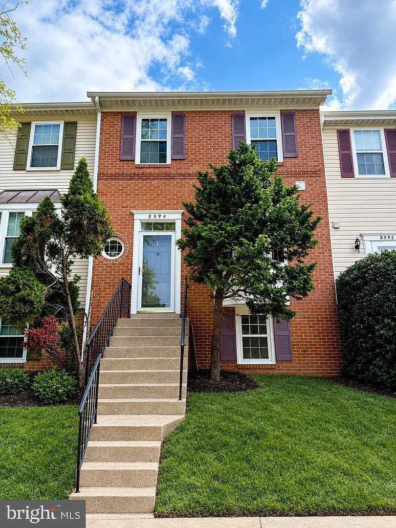 4 bed, 3.5 bath, 1452 sqft, $3,100 — Photo 1